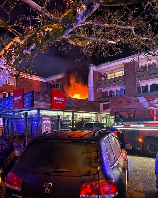 Wohnungsbrand in Neuss-Erfttal 27122024.jpg