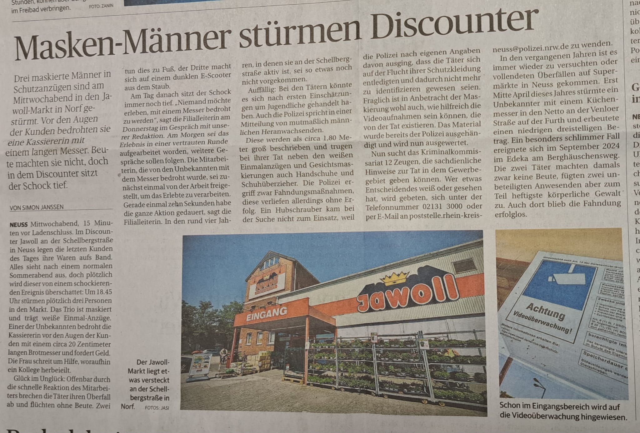 Maskenmänner stürmen Discounter NGZ 26062026.jpg